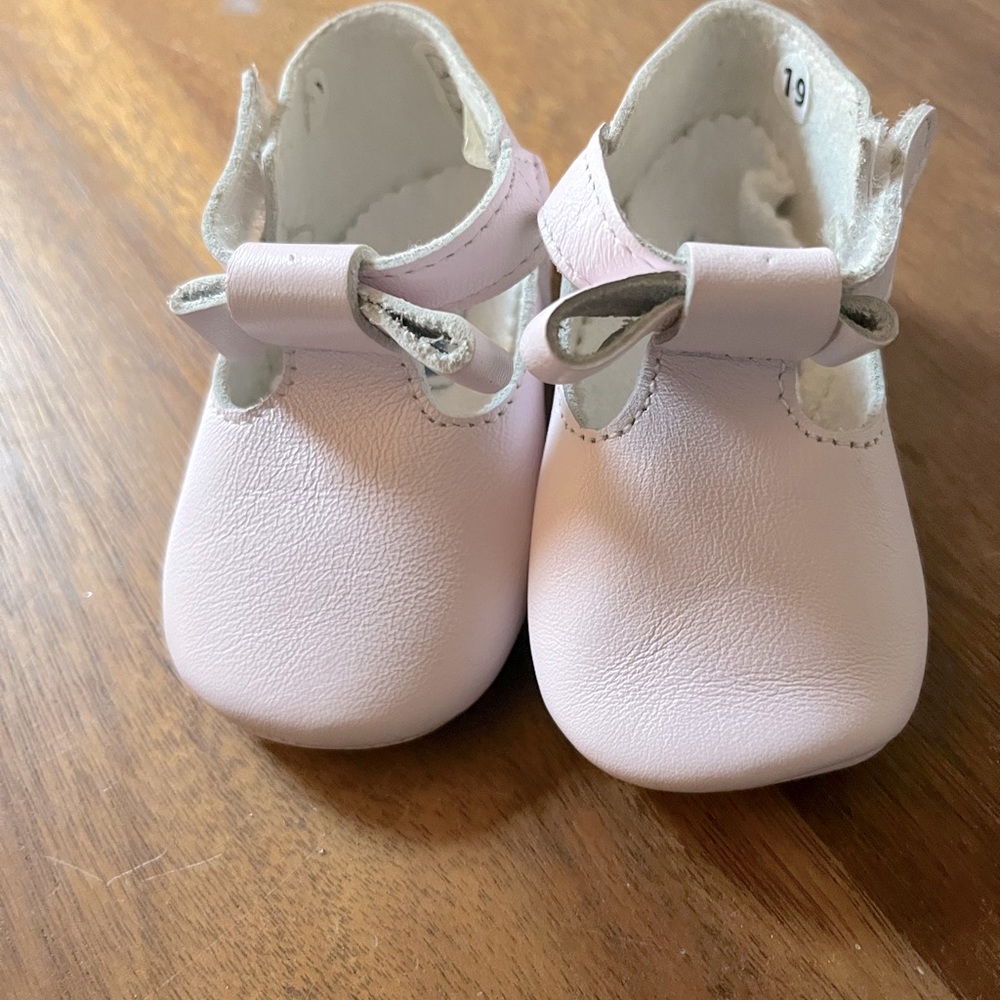 Jacadi booties- size 19. Worn once! - Picture 1 of 3
